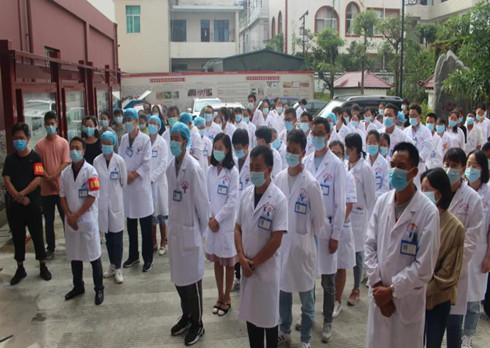 織密預(yù)警網(wǎng)、筑牢安全墻——臨滄市中醫(yī)醫(yī)院開展關(guān)于應(yīng)對秋冬季新